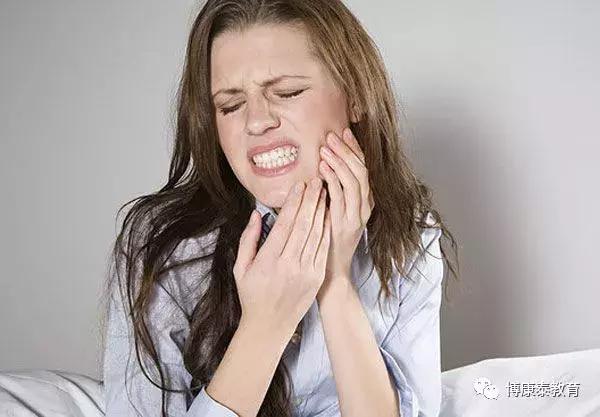 牙齿掉了一半是补牙还是植牙,牙齿烂了为什么不能拔