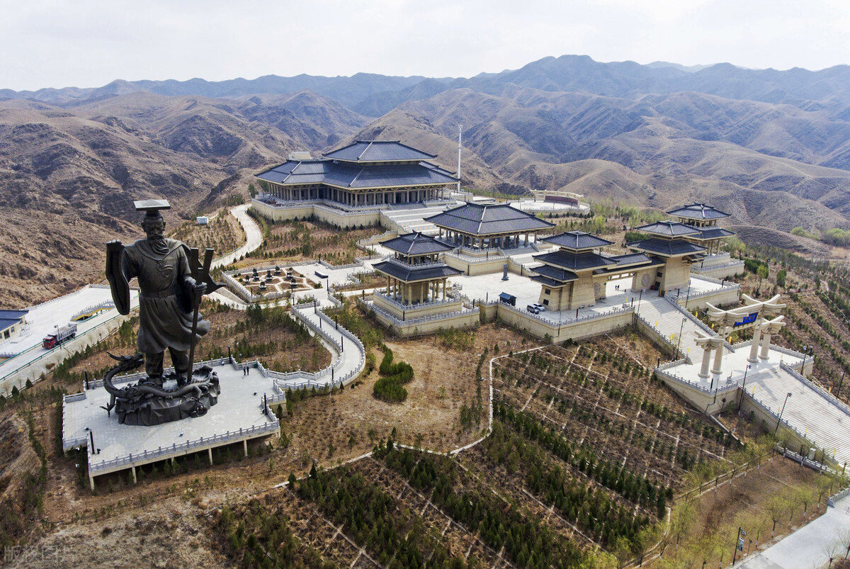 为什么一生要去一次麦加,为什么劝你就去一次云南