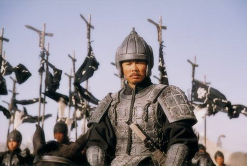 秦始皇是如何灭掉六国统一中国的,秦始皇是用什么武器统一六国