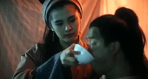 32年前王祖贤这部港片,“破尺度”出演,虽删减8分钟却依然经典