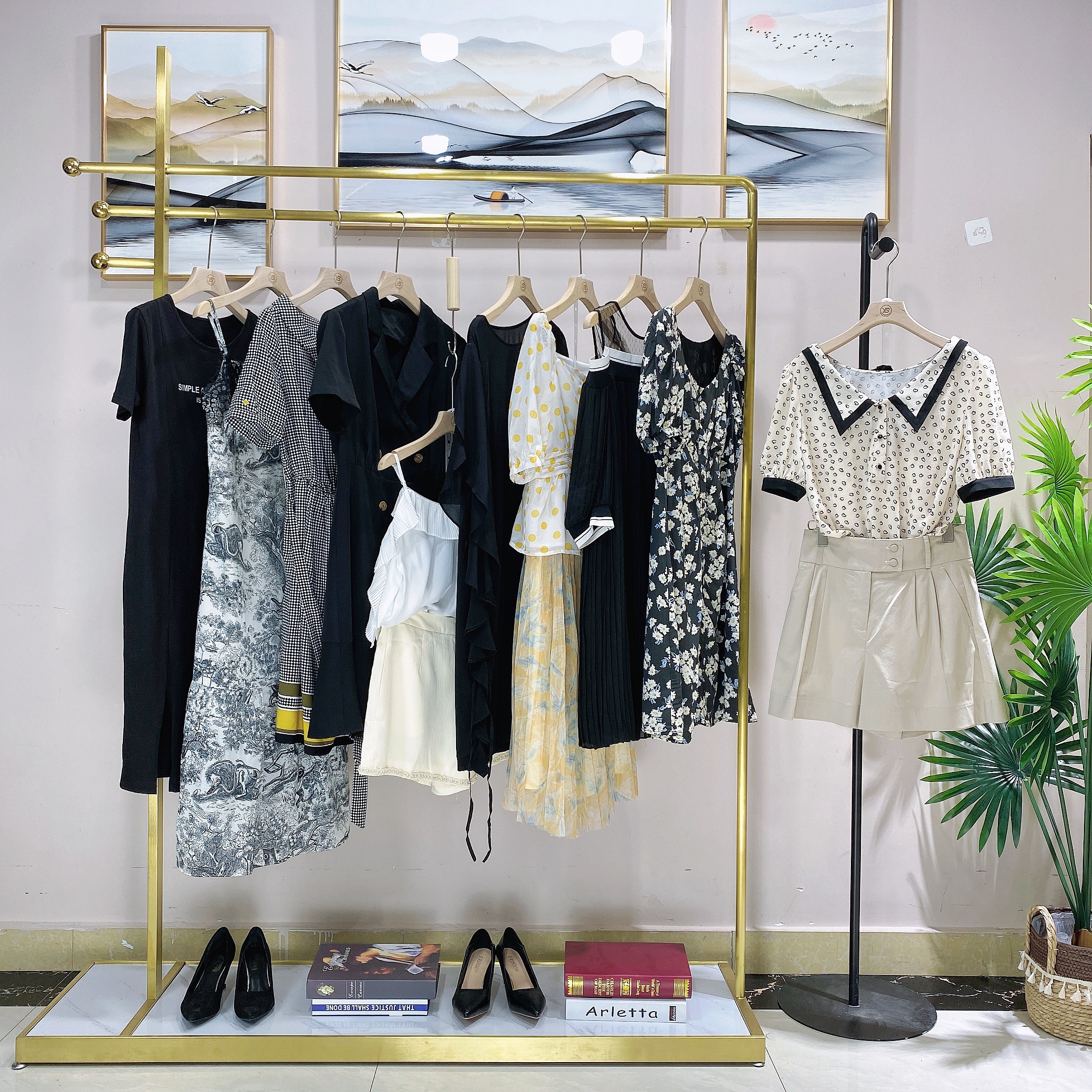 三彩女装官方旗舰店2021秋装直播,三彩品牌库存女装