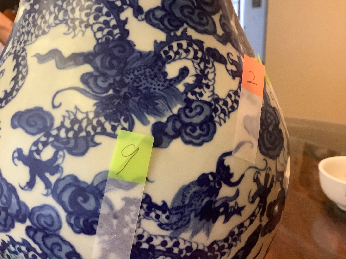 精品九龙浮雕橄榄核,九龙橄榄瓶精品