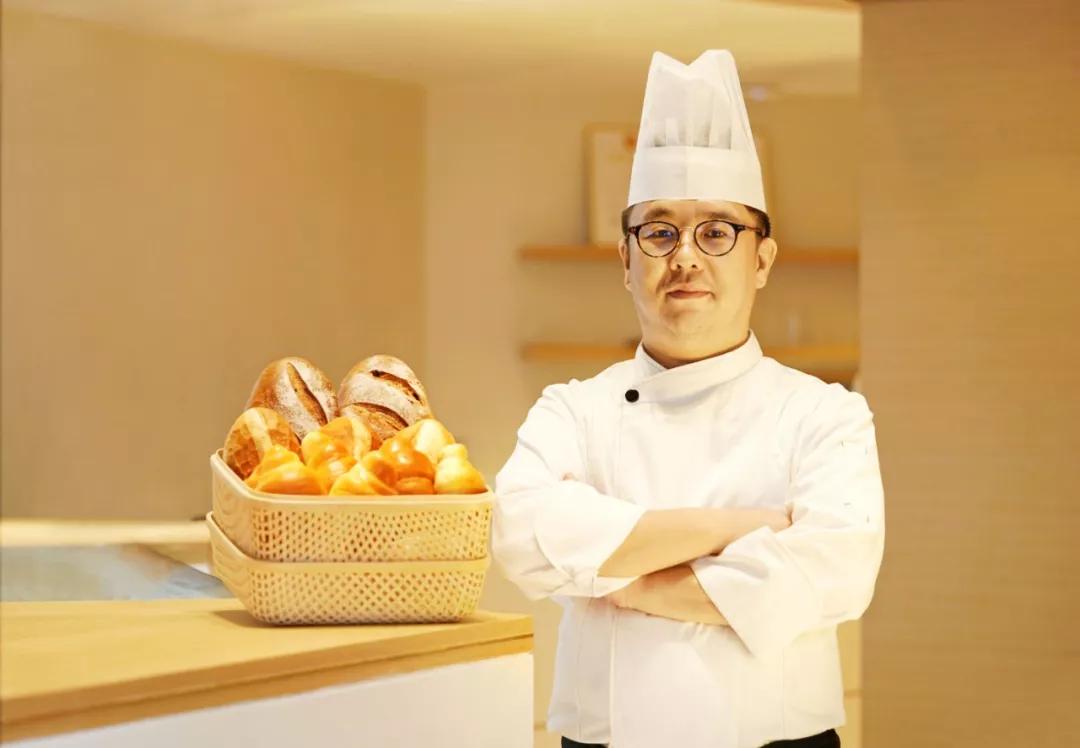 日本来的面包，“落户”深圳，里面竟然还“藏钱”