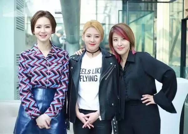 韩国服装大牌都有哪些,韩国明星服装品牌推荐