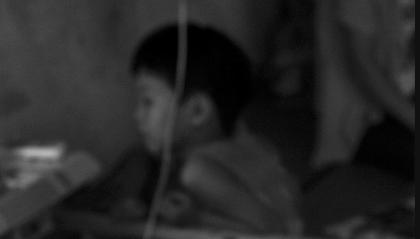 *兽禽**不如！男大学生火车看“小视频”，把持不住下手9岁女童