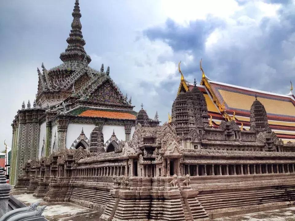 泰国玉佛寺看什么,泰国玉佛寺参观