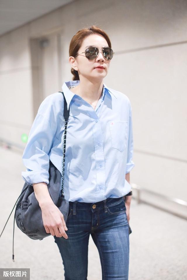 陈嘉桦同款牛仔裤,陈嘉桦私服穿搭低调不张扬