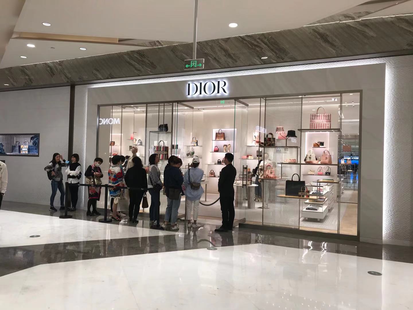 宁波阪急真实视频,宁波阪急最新视频