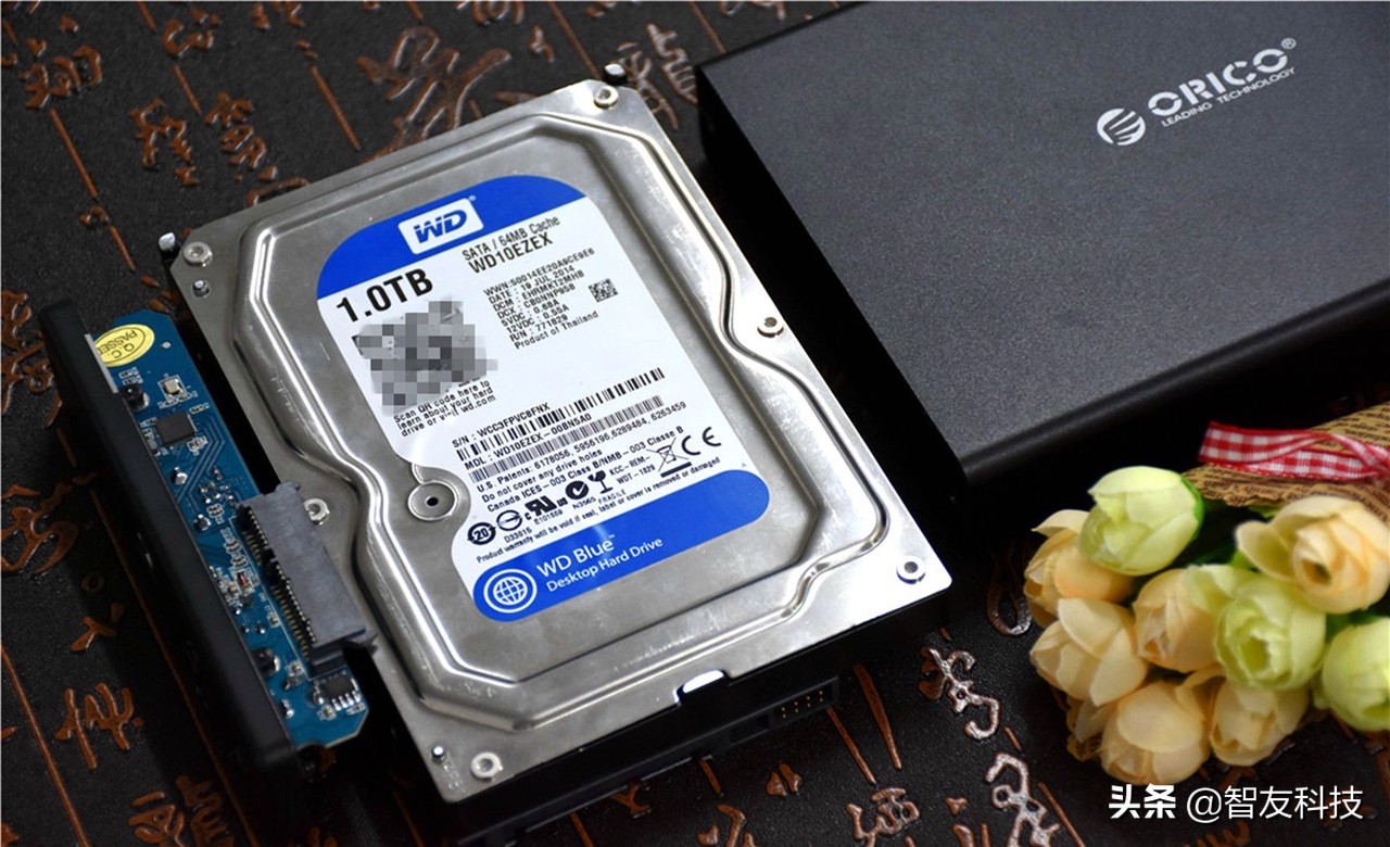 西数移动硬盘是垂直式还是叠瓦式,如何分辨垂直硬盘和叠瓦硬盘