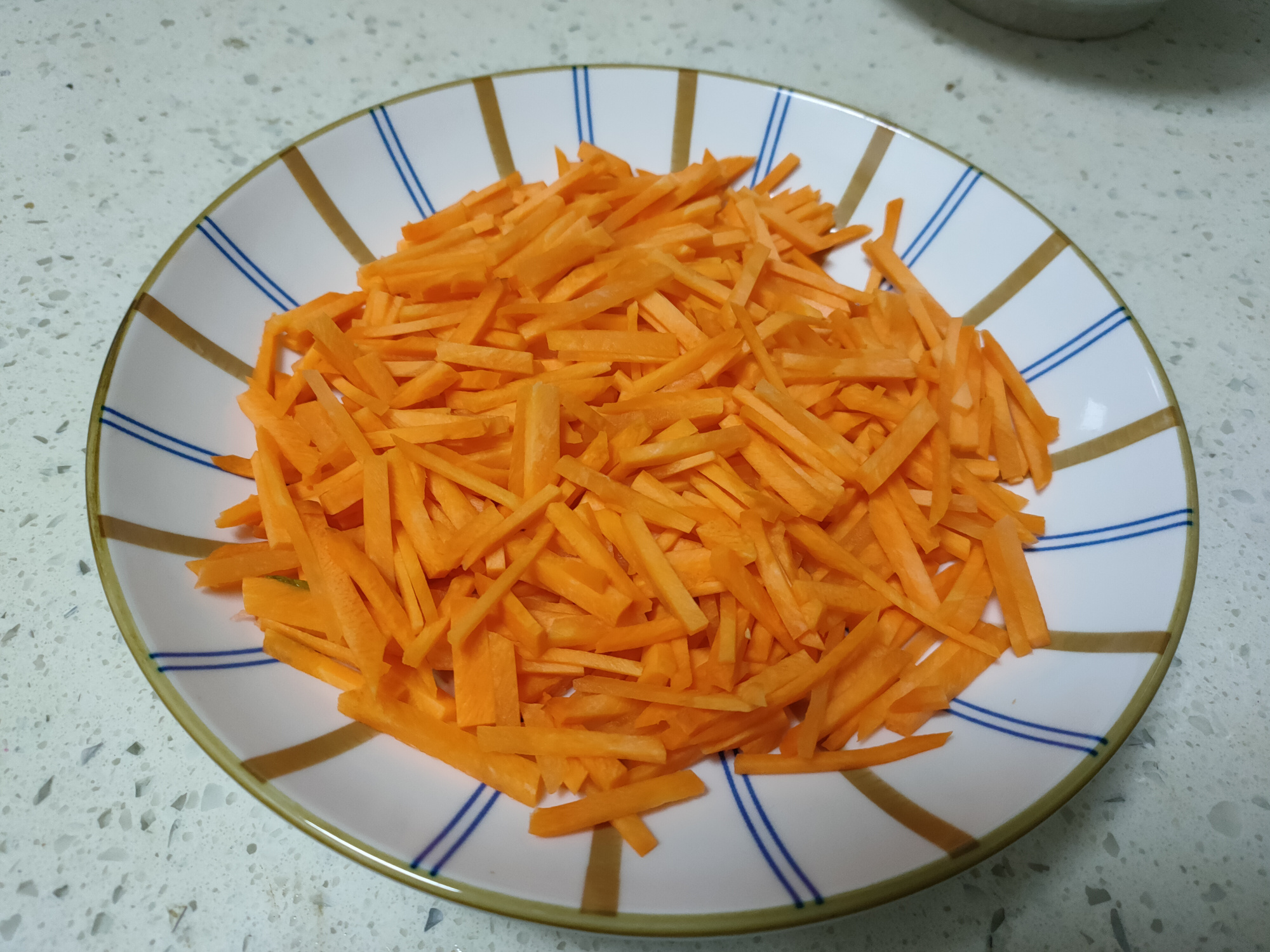 家常馅饼的做法怎么和面软,馅饼和面怎么做才松软好吃