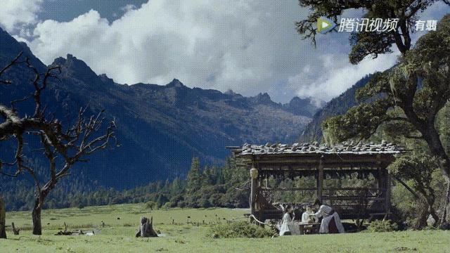 跌破及格线，全网都在喷的《有翡》，我却看得欢喜，只觉十分下饭