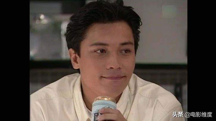 罗嘉良二婚妻子照片,57岁罗嘉良婚姻