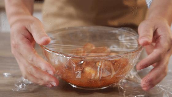 奥尔良烤翅孔做法,奥尔良烤鸡腿厨师教学