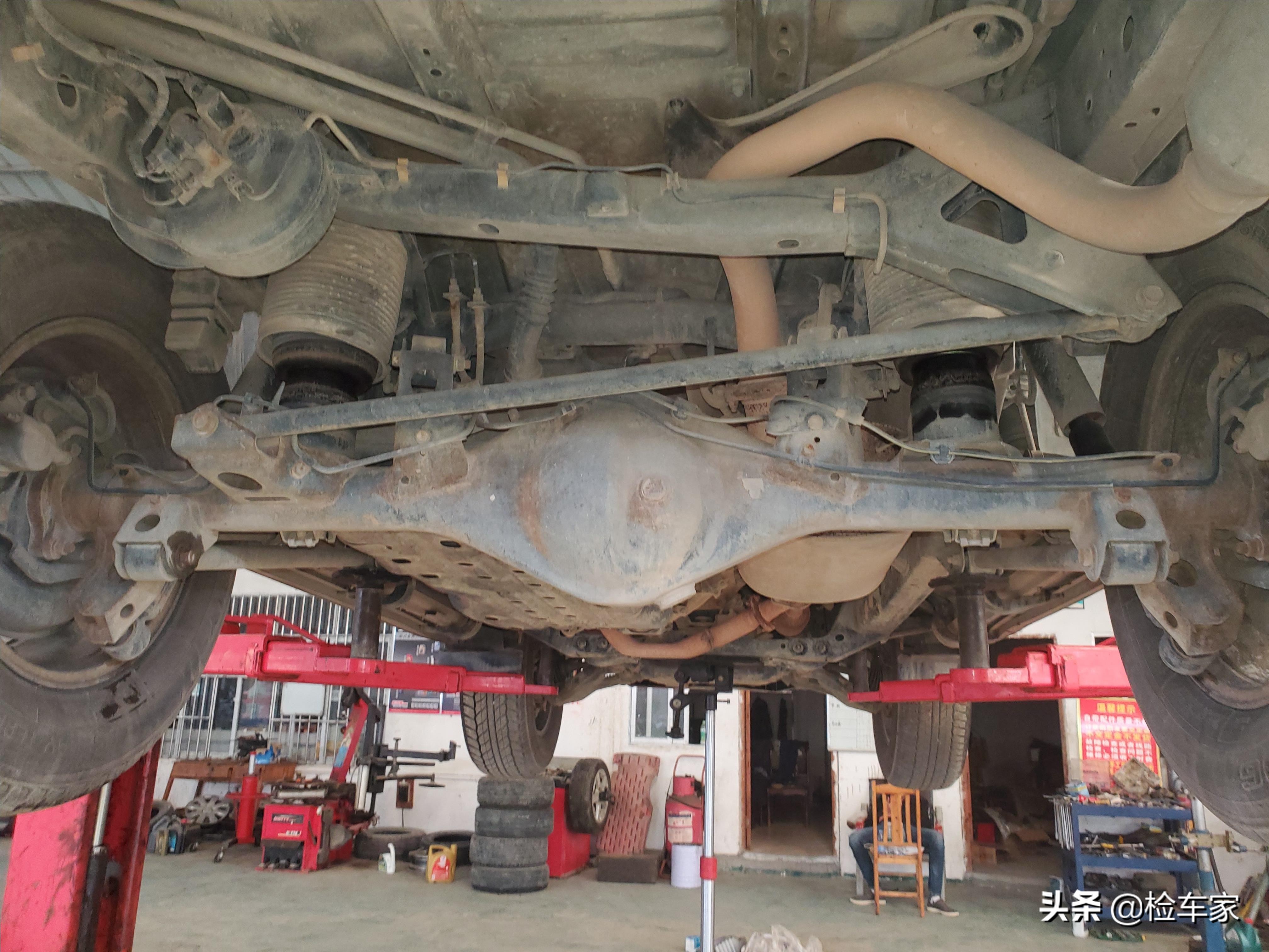 16年丰田霸道怎么看车况,05年丰田霸道4000车况可靠吗