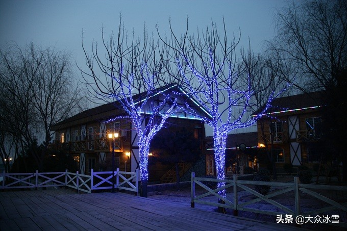 南山滑雪场夏天能滑雪吗,南山滑雪场不滑雪门票多少钱