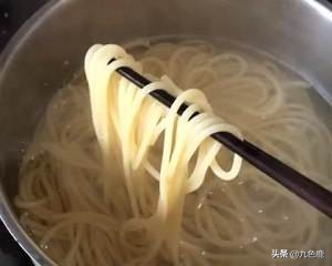 意面怎么才能更入味,意面不入味