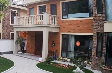 杭州别墅女孩偷走400元,女子别墅翻墙偷走95万现金