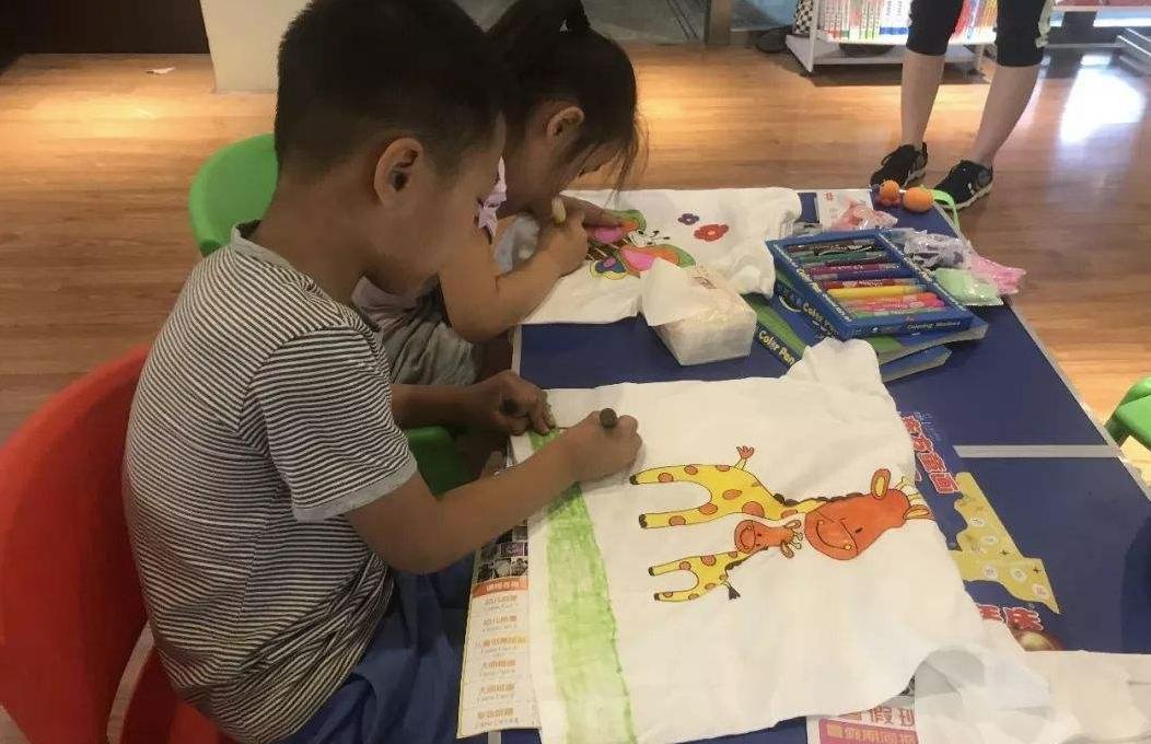 小学生被罚抄写100遍后的结果,小学生被罚抄写100遍法律分析