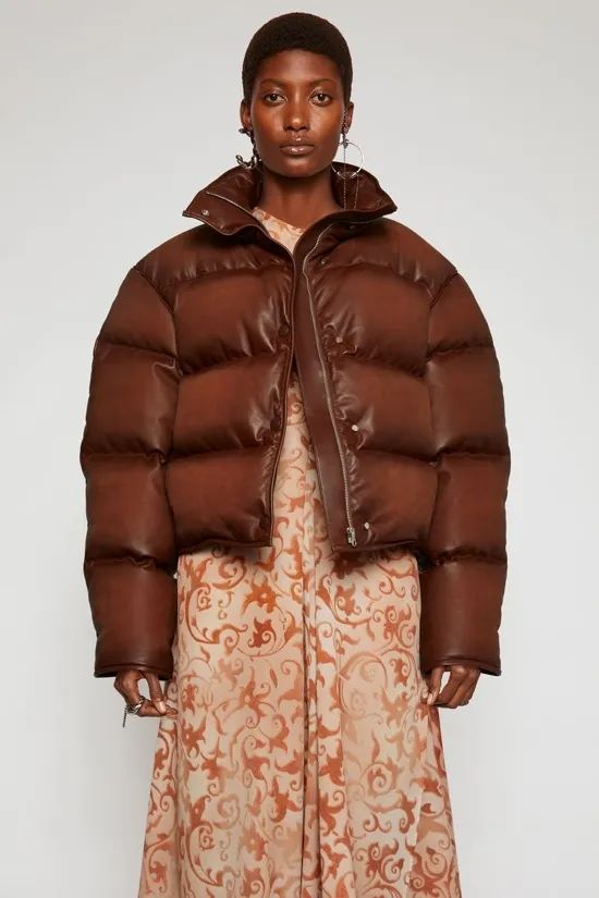 汤唯同款羽绒服阿迪,汤唯李安羽绒服