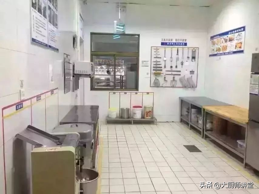 火爆全国的4D厨房到底是怎么样的?厨师长给你看看这些照片