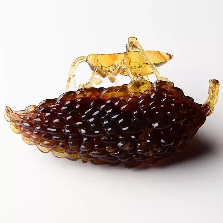 稀世珍宝缅甸琥珀,珍贵的琥珀