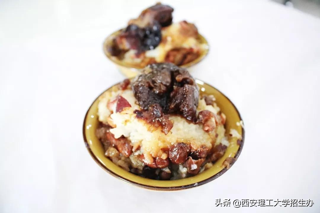 大学食堂难吃？这组图片将颠覆你的认知！