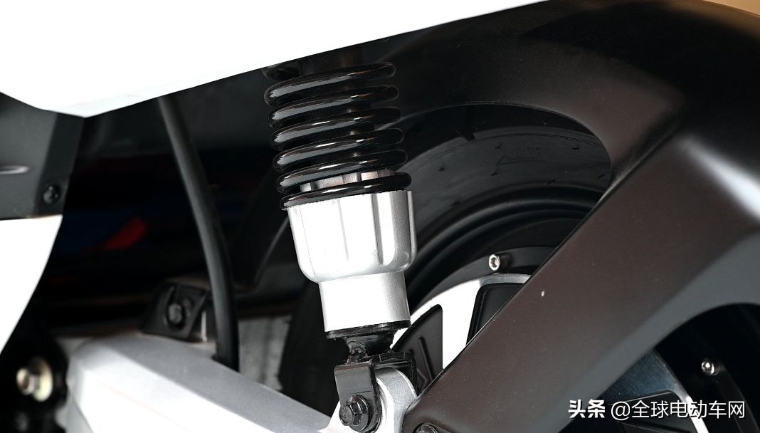 新日r5怎么调仪表功能,新日R5驾驶指南