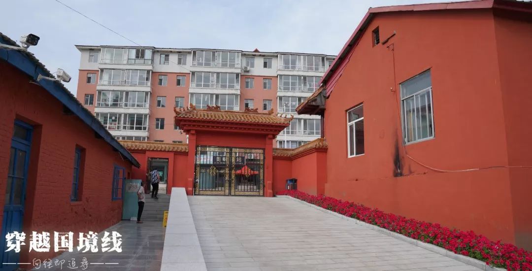 长白山是不是又叫白山了,长白山和白山是一个地方吗