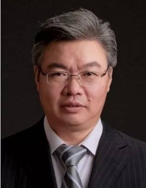 皮肤科专家谈防晒:这样防晒才有效!想晒黑晒伤都难