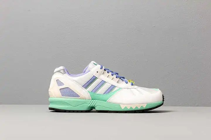 阿迪达斯ozweego鞋带系法,阿迪达斯forum怎么系鞋带