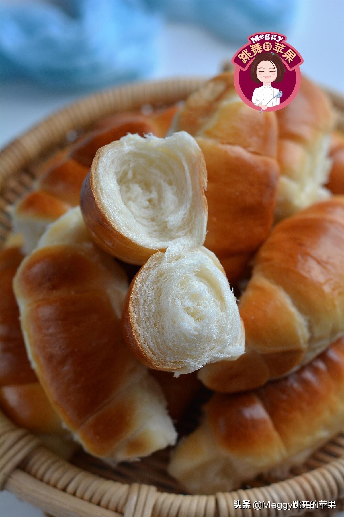 面包到底怎么做才能松软拉丝,面包拉丝最简单的方法