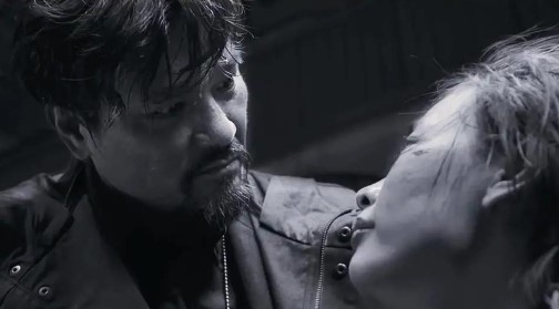 如何拔掉香港的《智齿》？