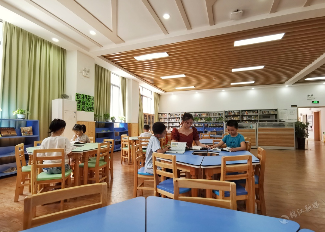 推门就是美好生活,走进家门口的好学校