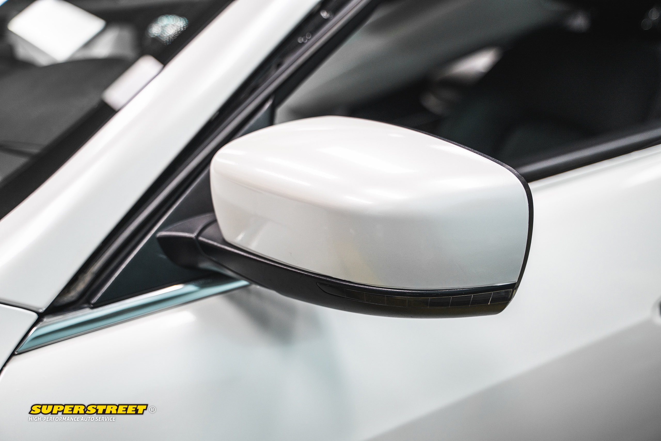 玛莎拉蒂吉博力汽车贴膜改色,superstreet改装