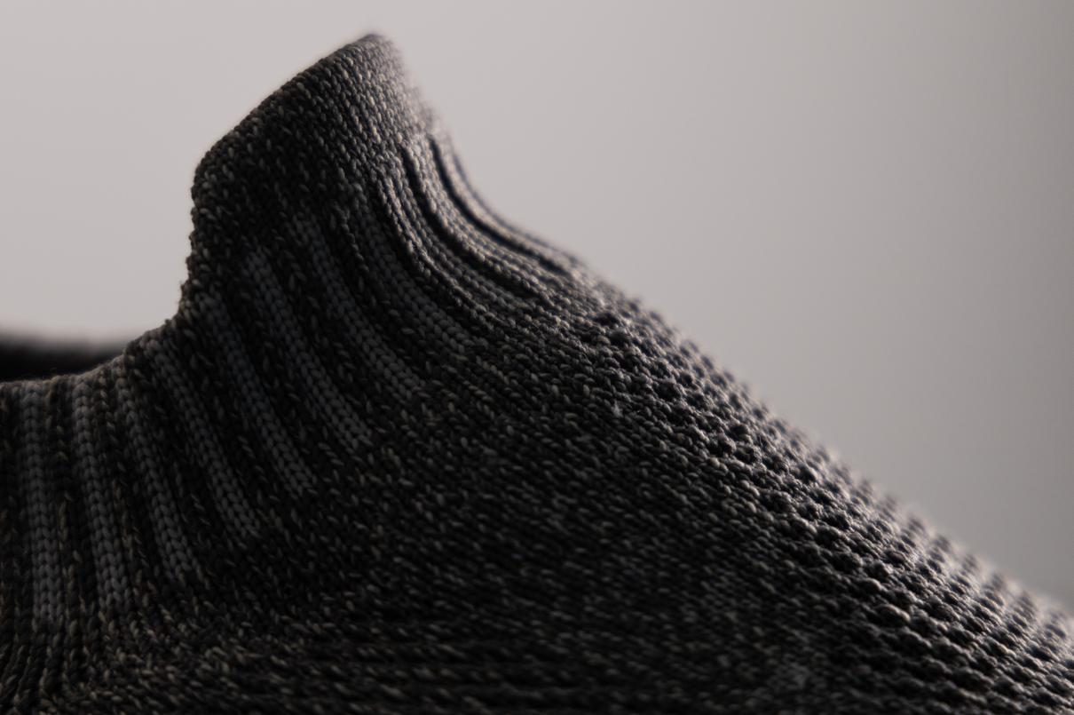 小米有品最具性价比休闲鞋，椰子的脚感回力的价格，百元能买2双