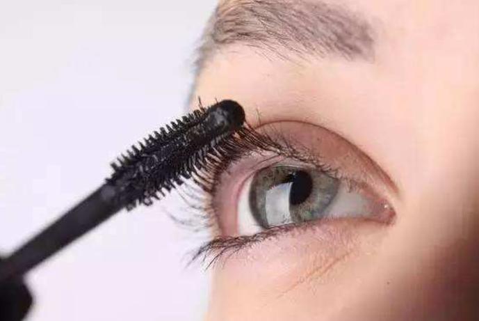 开个人化妆工作室前期需要做什么准备工作?