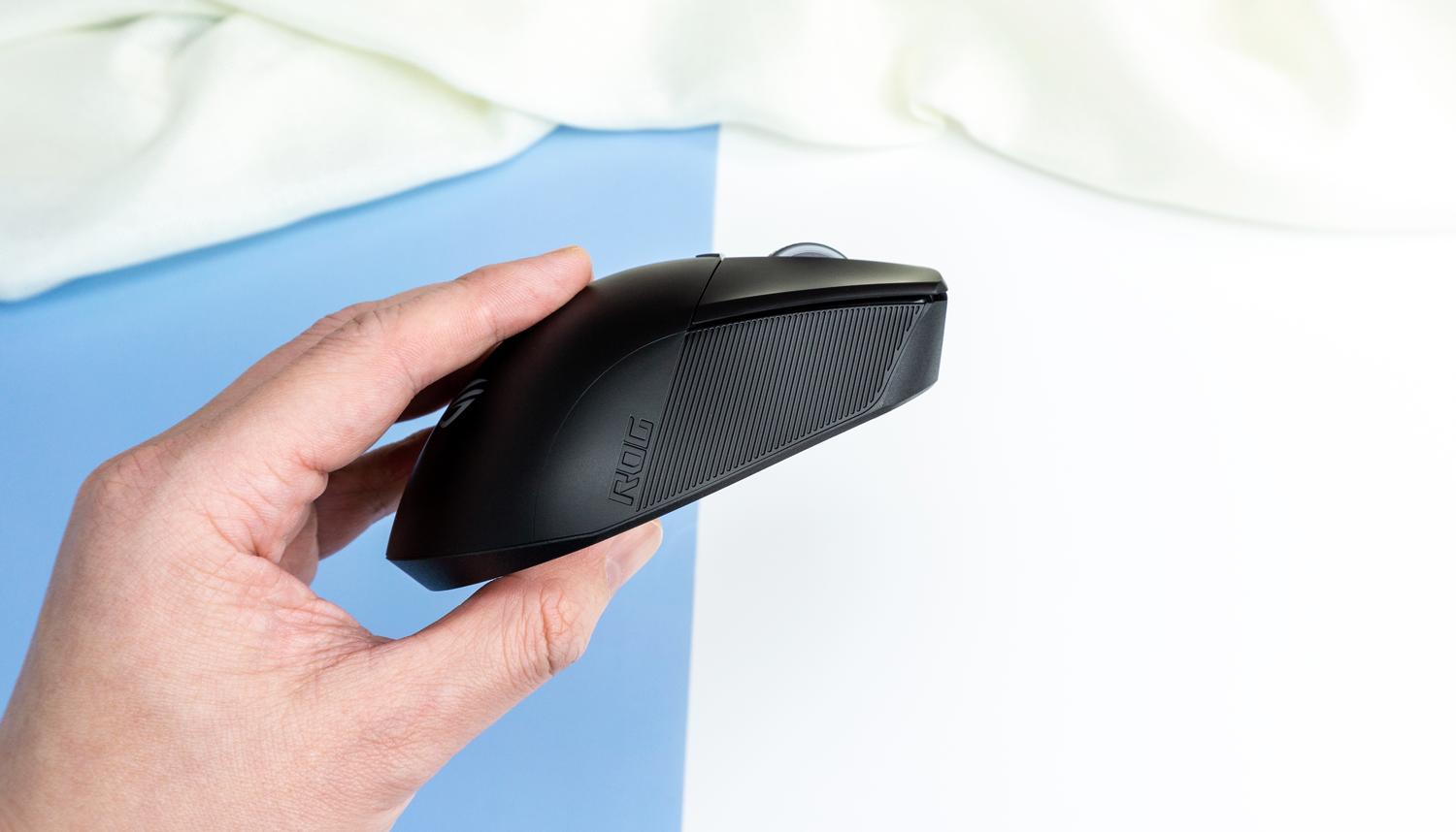 游戏宅理想桌面,电竞头戴式耳机rog棱镜s