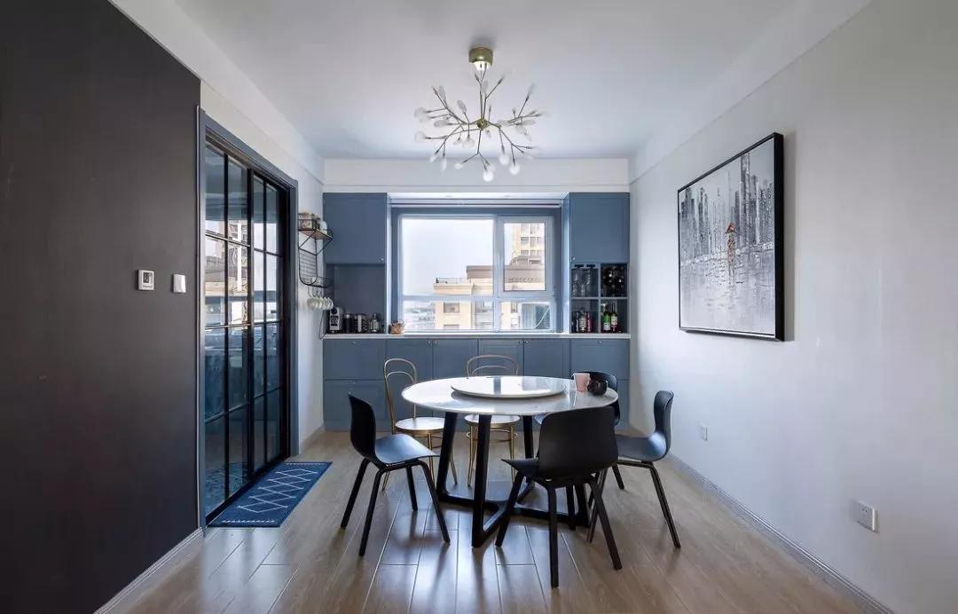 餐厅中间怎么装修好看,餐厅装修怎么省成本