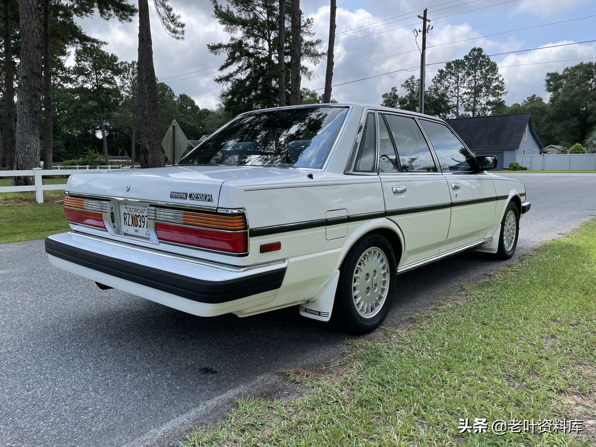 09年的丰田轿车,10年丰田轿车系列大全