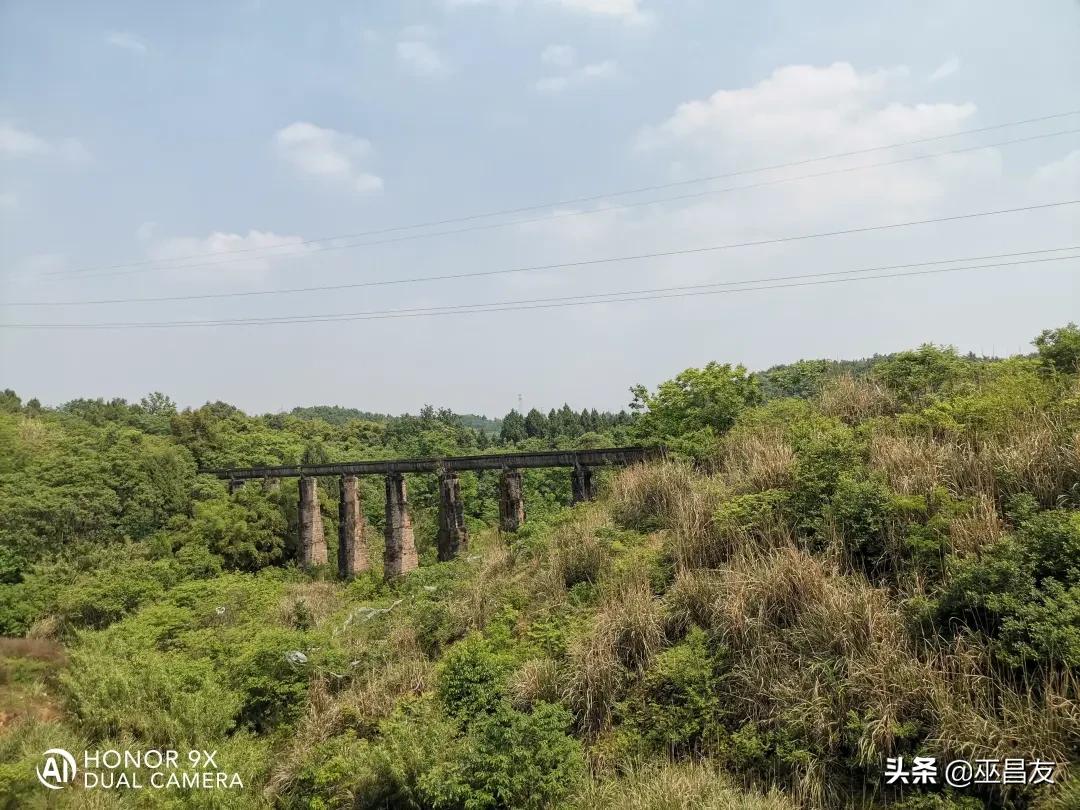 天不怕地不怕就怕潮汕人说普通话,千不怕万不怕就怕四川人讲普通话