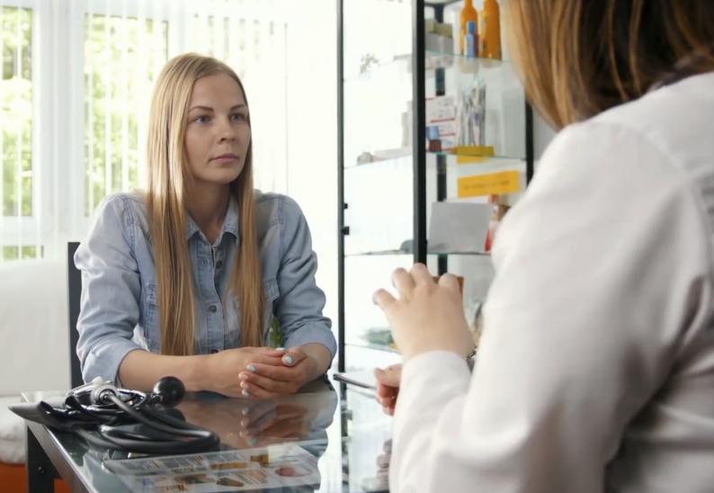 坐骨神经饮食注意什么,腰椎间盘突出坐骨神经痛饮食注意