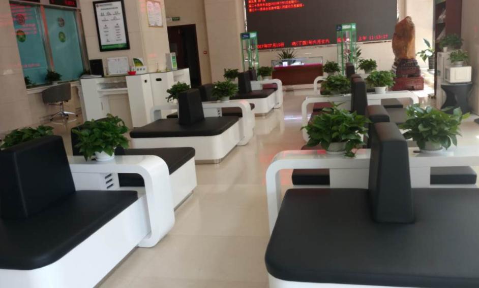 银行高楼上面是干嘛的,银行大楼23层