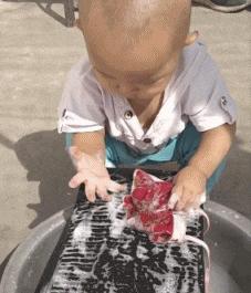 桃子用盐水洗了变黑,桃子用盐水洗过怎么变黑了