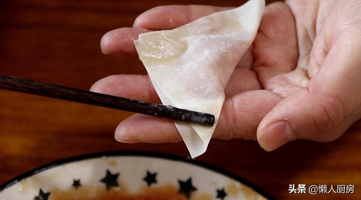 元宝小馄饨肉馅,馄饨元宝包法简单又好看
