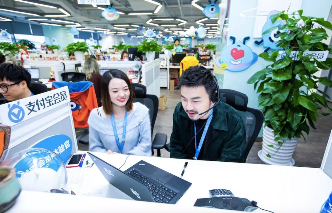 刘涛入职阿里巴巴完整版,刘涛入职阿里巴巴当带货主播