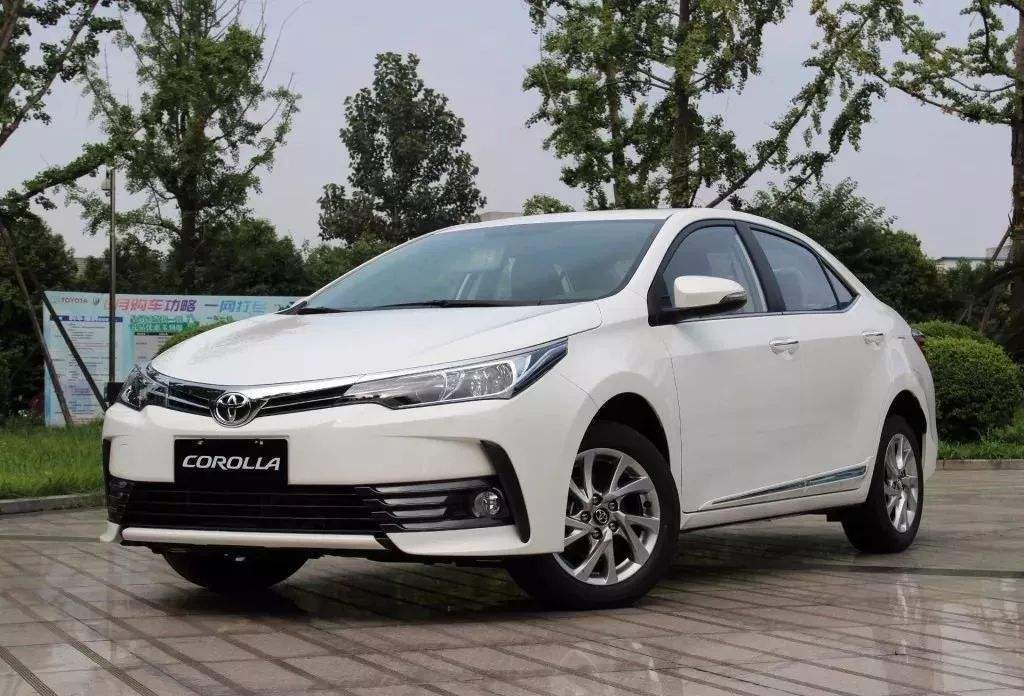 第10代丰田卡罗拉怎么样值得买吗,11代丰田卡罗拉双擎