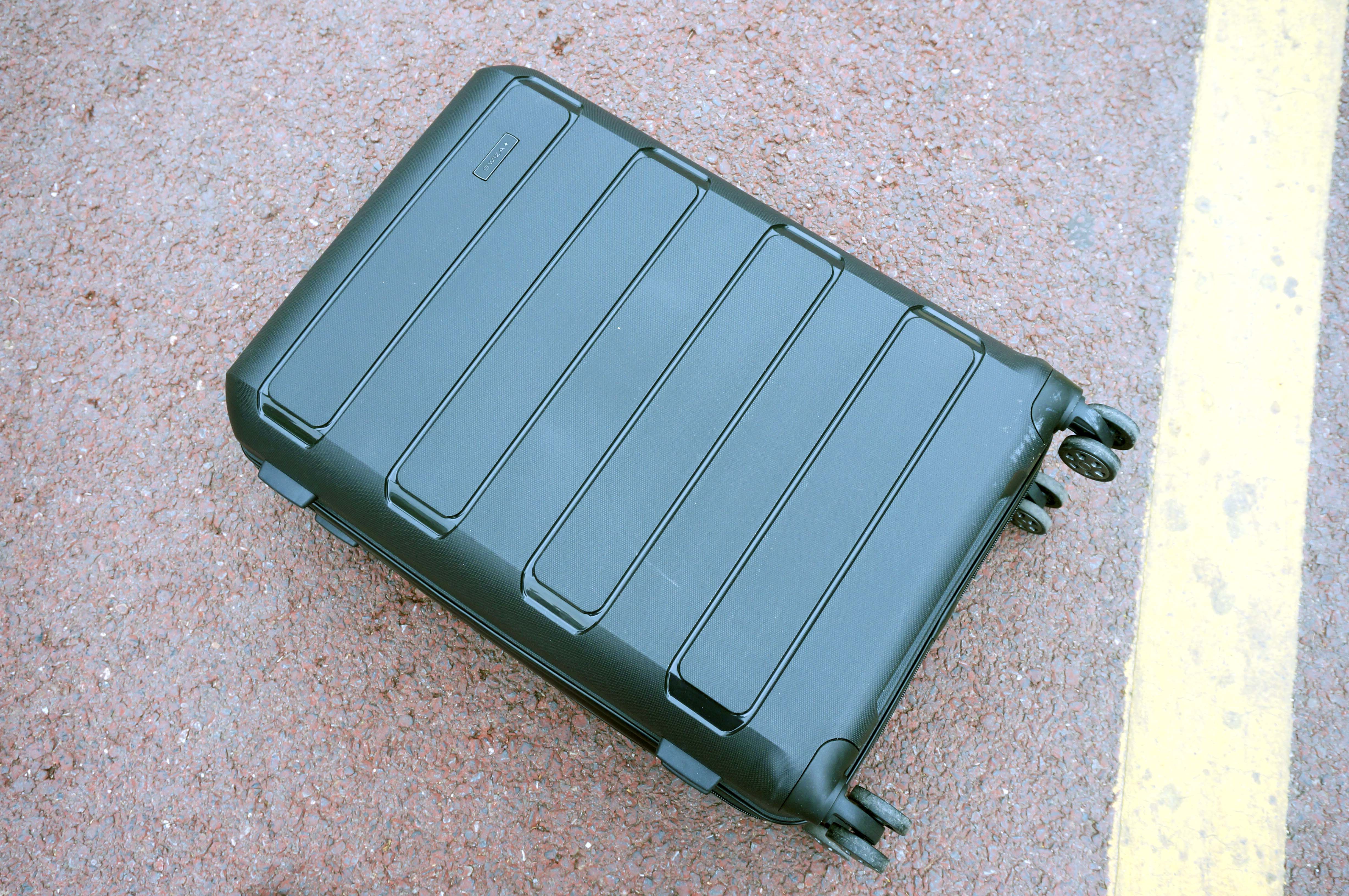 瑞士本土品牌swiza旅行箱好在哪,便携收纳拉杆箱