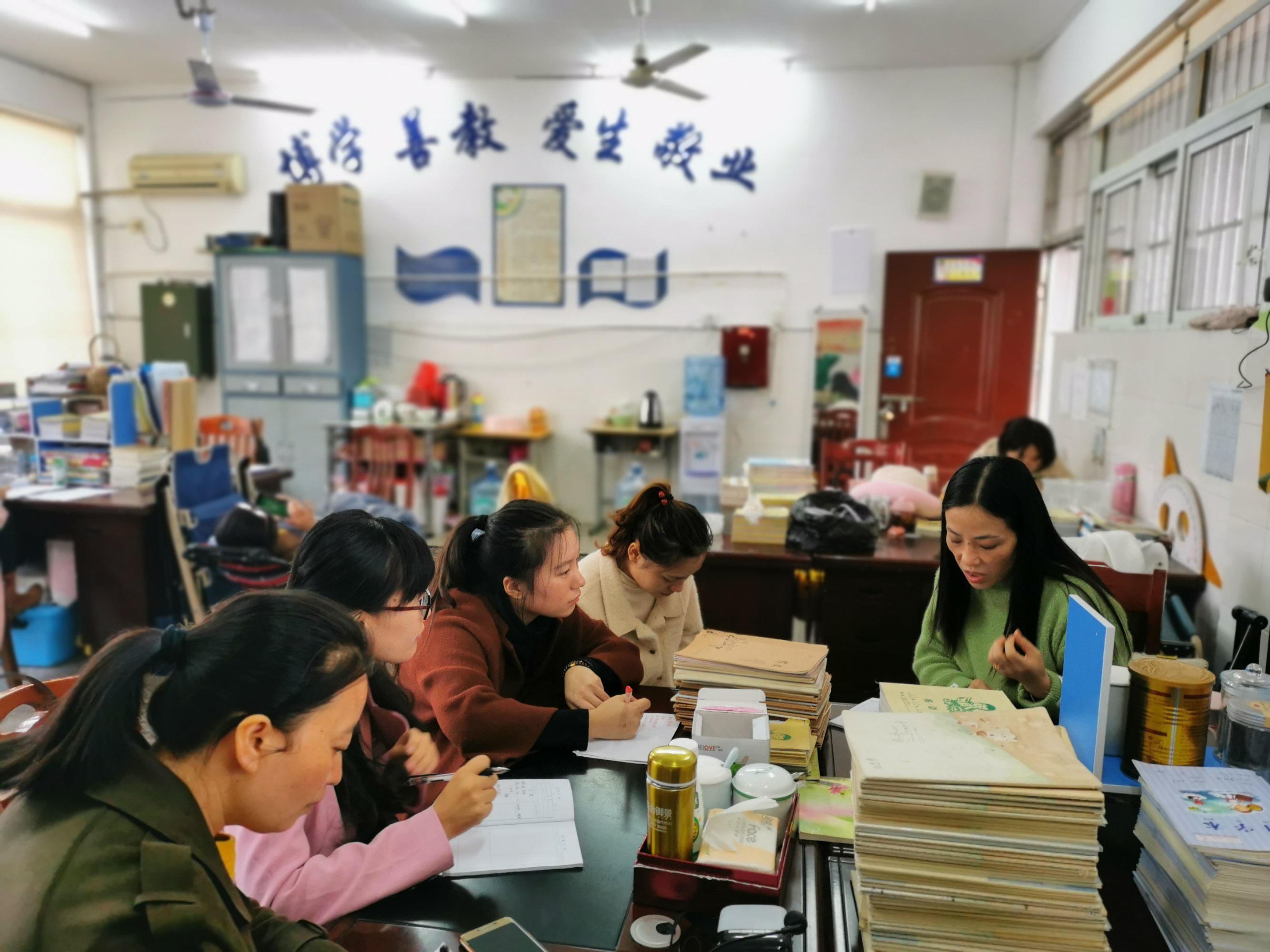 四年级上册梨花开尽春又来,梨花开尽春又来