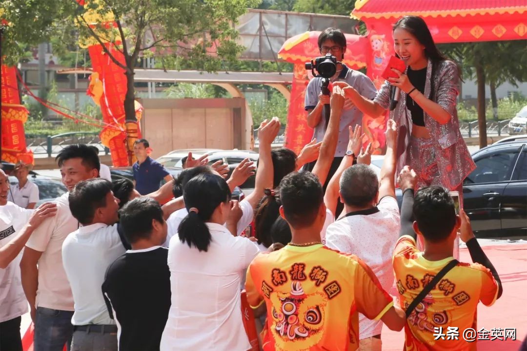 汽车城开幕,汽车城开业仪式