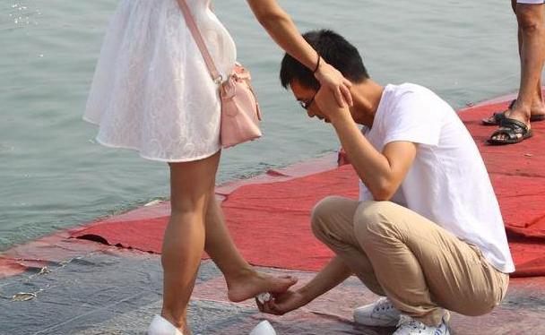 一个月的胎儿长什么样子图片,一个月的胎儿是什么样